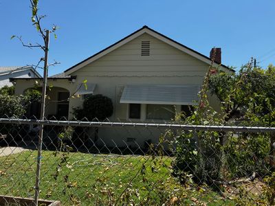 704 N Roosevelt Ave