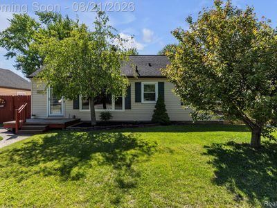 14845 Merriman Rd