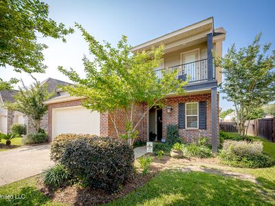 3927 Acadian Village Dr