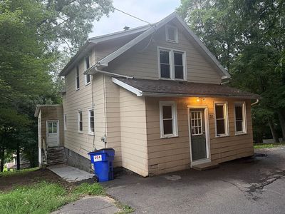 35 Stanley Ave