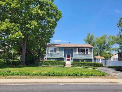 148 Wakefield St