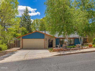 3241 E Matterhorn Dr