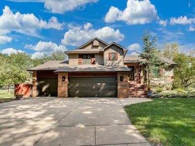 314 S Circle Lake Cir