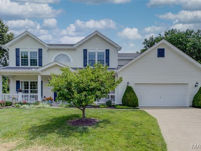 380 Huntleigh Manor Dr
