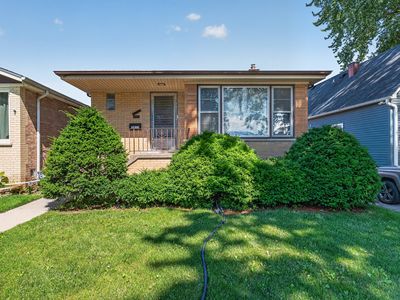 Property at 7811 S McVicker Ave, Burbank, IL