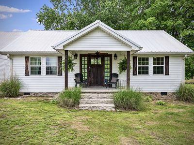 106 N Maple St