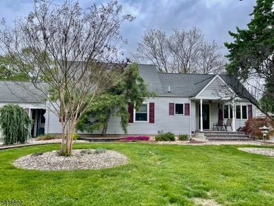 Property at 94 Bennington Pkwy, Franklin Park, NJ