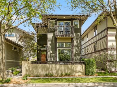 3547 Strawberry Loop