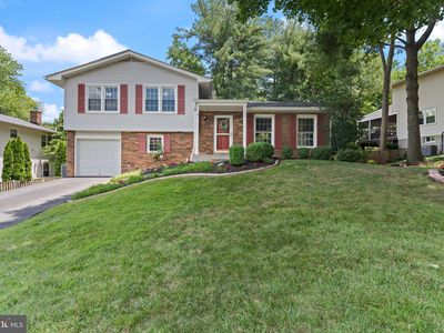 5803 Wood Laurel Ct