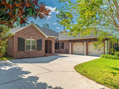 300 Grove Park Dr