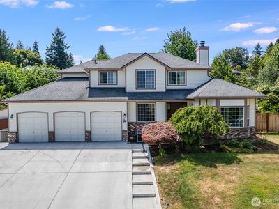 2016 11th Street Pl SW