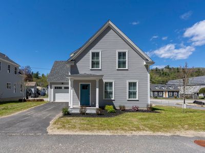 14 Woodmans Lane
