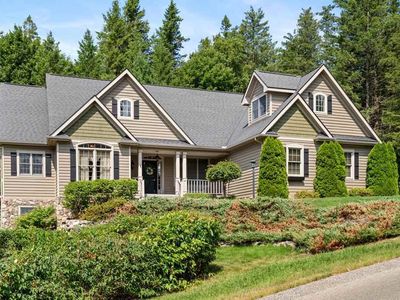 1051 Autumn Ln