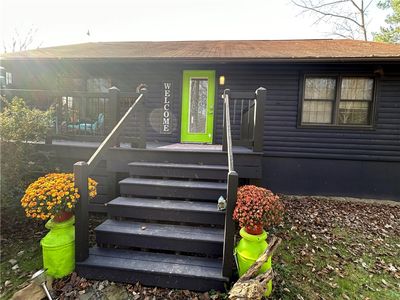 280 Holden Rd