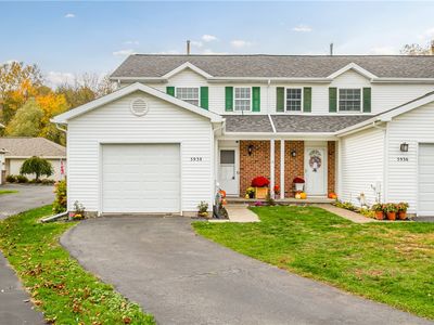 Property at 5938 Calm Lake Dr, Farmington, NY