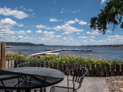 1702 N Lakeshore Dr UNIT 1