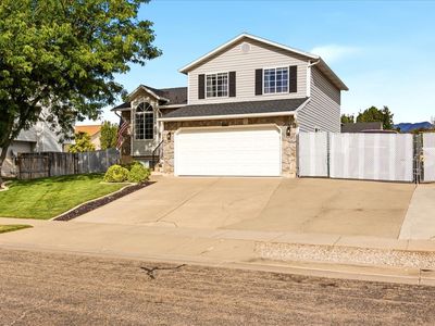 5042 S 3025 W