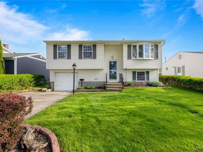 Property at 181 Le Havre Dr, Cheektowaga, NY