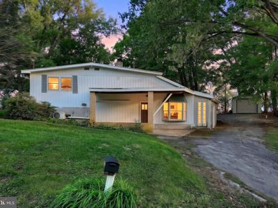3295 Woodberry Rd