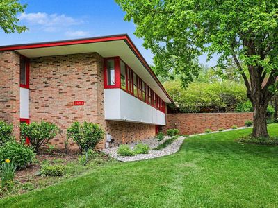 3124 Valley Dr