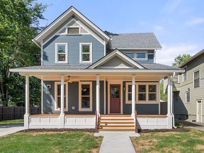 3407 Cottage Grove Ave