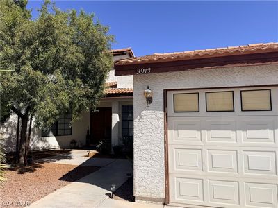 3913 Dream St