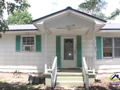 Property at 7011 Bethel Church Rd, Lizella, GA