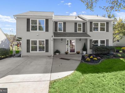 6605 Windsor Ct