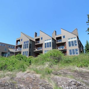 40 Surfside Dr #16C