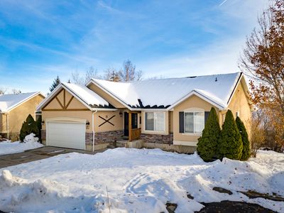 Property at 4819 E 3925 Fairway Oaks Drive Drive N 26, Eden, UT