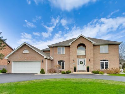 1909 Maplewood Ln