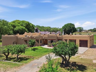 458 Calle De Wences