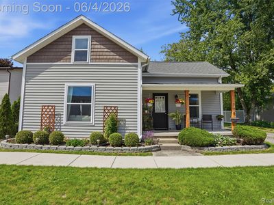 708 Walnut St