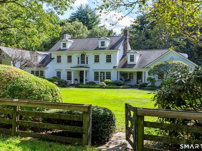 6 Pine Hill Road