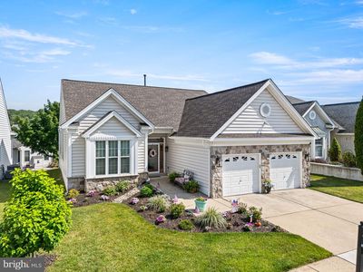 28 Hutton Ln