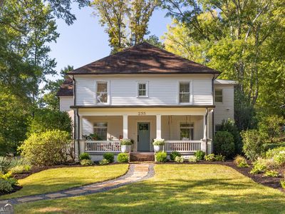 235 S Columbia Dr