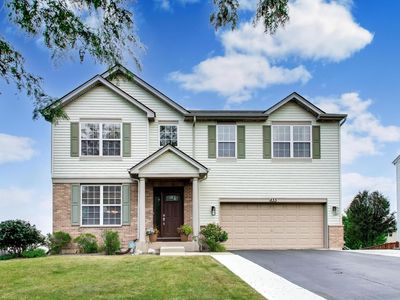 833 Briarcliff Dr