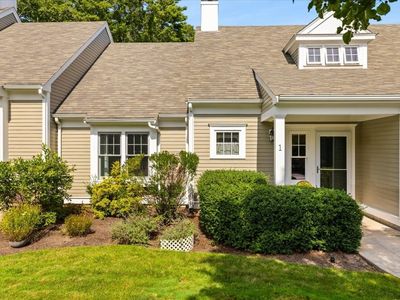 1 Crows Nest Ln #1