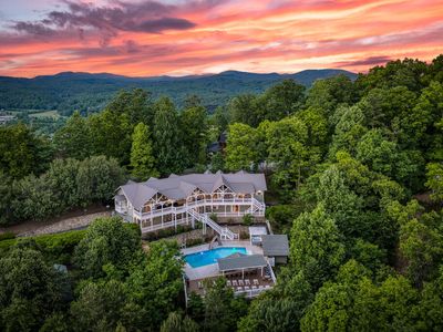 132 Oak Ridge Way