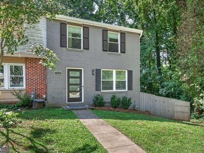 173 Roswell Commons Way