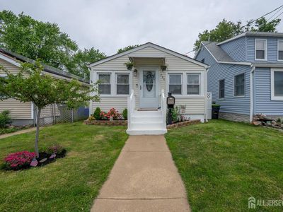 284 Shoreland Cir