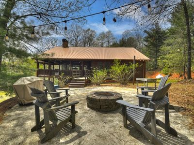 6 Red Holly Rd