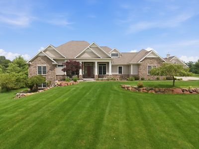 6319 Canterwood Dr