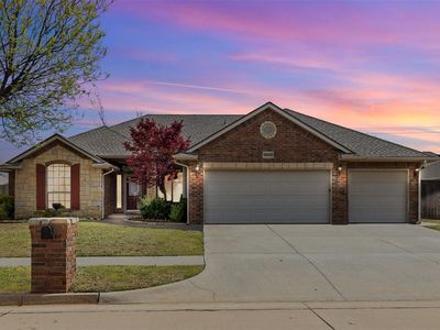 6800 Stinchcomb Dr