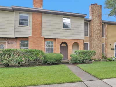 1528 Silverpines Rd #528