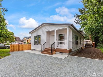 226 E Orange Avenue
