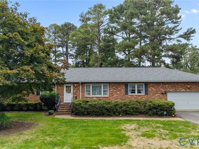 4212 E Prestonwood Ave