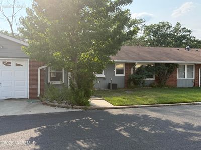 296C Dorchester Drive
