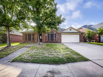 915 Hidden Oaks Dr
