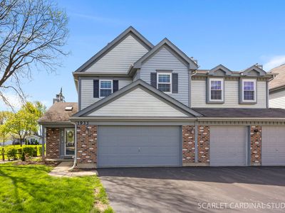 Property at 1933 Wellington Pl, Downers Grove, IL